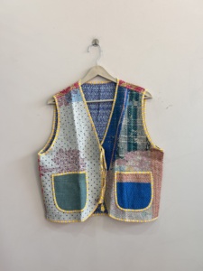 Chaleco Kantha sin Mangas, Estilo Boho Vintage, Hecho a Mano, Reversible, para Mujer - Product Image 2