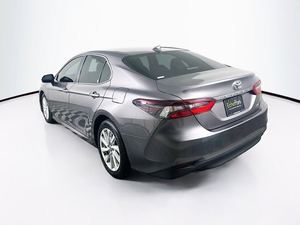 Toyota Camry LE FWD 2022 d'occasion comme neuve - Product Image 3