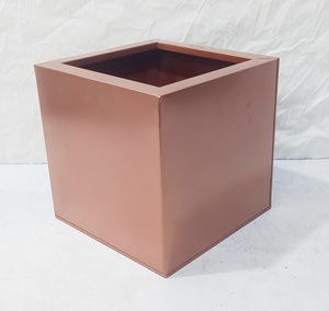 Jardinière carrée en métal finition cuivre moderne pour plantes d'intérieur et d'extérieur, pot contemporain pour la maison, le jardin, le bureau, l'hôtel, la décoration paysagère - Product Image 5