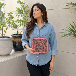 New Design Hand Tooled Leather Stylish <b>Makeup</b> Cosmetic Storage Box Handmade <b>Makeup</b> Box , Hot Sale Vanity Bathroom <b>Organizer</b> Box - Product Image 3