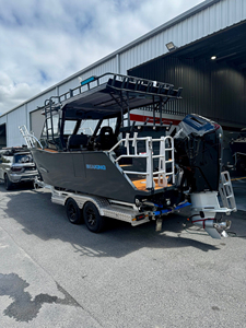 Bateau à <span class=keywords><strong>moteur</strong></span> rapide en aluminium de 2,65 m pour la pêche hardcore et les loisirs en famille, équipé d'un hard-top et d'un accès double à l'arrière avec <span class=keywords><strong>porte</strong></span> latérale - Product Image 4