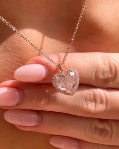 Collier pendentif fantaisie en diamant de laboratoire taille cœur rose brunâtre, avec halo de diamants rose clair en forme de cœur, à vendre pour l'exportation - Product Image 3