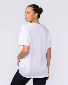 เสื้อยืดคอกลมสีทึบแขนสั้นลำลองสวมใส่สบายในชีวิตประจำวันผ้าฝ้าย100% แห้งเร็วระบายอากาศเป็นมิตรกับสิ่งแวดล้อม - Product Image 3