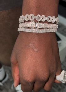 Bracelet Cercle Massif Unisexe en Argent Sterling 925 avec Moissanite Audacieuse, Design Baguette Émeraude, Bijoux Hip Hop Étincelants GRA - Product Image 5