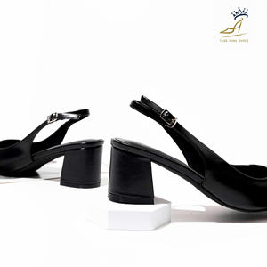 Chaussures de travail confortables à talon bloc moyen de 5 cm, style slingback, pour femme, export direct, fabrication vietnamienne OEM, escarpins à boucle - Product Image 5