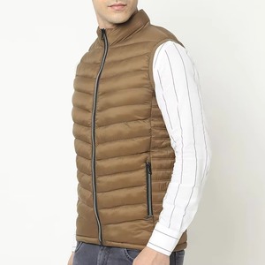 Customized Fashionable Hooded Puffer Vest <b>Men</b> High Quality Breathable Eco-Friendly Waterproof <b>Canvas</b> Outerwear Winter - Product Image 5