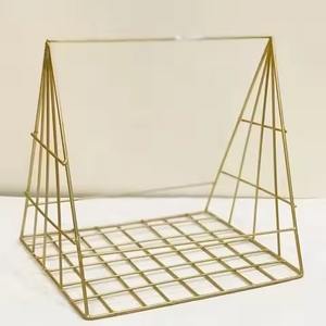 Cesta de regalo decorativa de metal, cesta para guardar frutas y pan, cesta de embalaje para regalo, organizador para el hogar y la cocina - Product Image 4