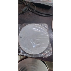 Último modelo de disco de selenita de 6 pulgadas para carga energética, meditación, limpieza energética y terapia metafísica. - Product Image 2