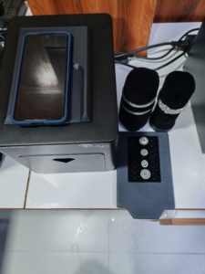 El Trusure Mini es una máquina portátil de autenticación de diamantes diseñada para la detección rápida y precisa de CVD y HPHT. - Product Image 4