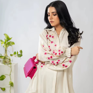 ชุดเซ็ต 2 ชิ้น เสื้อครอปแขนกุดปักลายสีขาวชมพู ผ้าชีฟองผสมคอตตอนทอเนื้อแน่น สไตล์ลำลอง สำหรับผู้หญิง รุ่นปี 2026 พร้อมกางเกงขายาว - Product Image 6