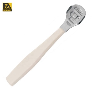 Éliminateur de callosités en acier inoxydable de haute qualité, instrument de pédicure manuel double face, certifié CE ISO Classe I, portable et durable - Product Image 1