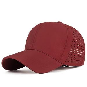Gorras de Golf Deportivas con Orificios de Ventilación para Hombre y Mujer, 6 Paneles Curvos, Transpirables, Ajustables, Personalizadas, Resistentes al Agua, a la Moda - Product Image 4