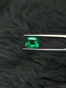 Pierre précieuse naturelle vert émeraude, taille octogonale, pour la fabrication de bijoux - Product Image 2