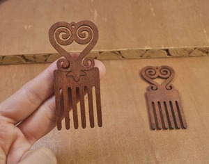 Pendientes de madera con diseño de corazón, cortados con láser, material para manualidades, para proyectos de bricolaje - Product Image 1