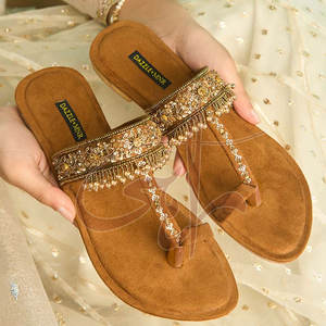 Chappals Kolhapuri pour femmes, tendance de la mode, légères, imperméables, écologiques, couleur personnalisée, logo personnalisé, qualité supérieure, vente en gros - Product Image 2