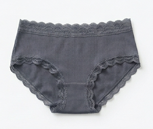 Conjunto de sujetador sin aros con ribete de encaje gris y bragas hipster sin costuras de cintura media, ropa interior de punto de elastano y poliéster - Product Image 3