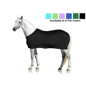 Manta impermeable verde para caballo con gran solapa para la cola y doble cierre en el pecho para uso en exteriores en todas las estaciones - Product Image 3