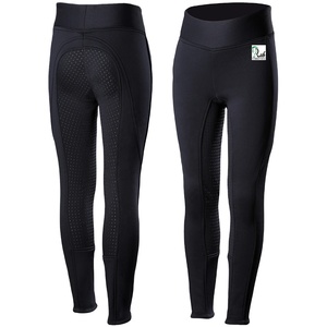 Culottes d'équitation pour femmes de haute qualité, en softshell, à compression, avec un design moderne et luxueux - Product Image 2