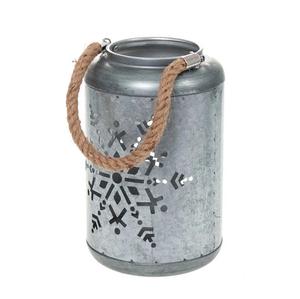 Lanterne vintage en métal galvanisé avec motif flocons de neige découpés, idéale pour une utilisation en intérieur ou en extérieur comme porte-bougie décoratif. - Product Image 1
