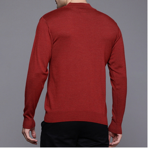 เสื้อยืดคอกลมโอเวอร์ไซส์ผู้ชาย ผ้าฝ้าย 100% สีพื้น ผ้าฟลีซ พร้อมบรรจุภัณฑ์แบบกำหนดเอง ปรับแต่งสีและโลโก้ได้ - Product Image 6