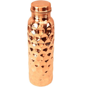 Verres en cuivre et métal Pichet à eau en cuivre pur de 30oz pour réfrigérateur - Product Image 1