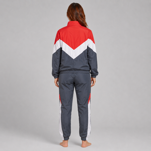 Ensemble de survêtement coupe-vent tendance pour femme – Confortable, respirant, écologique, tenue décontractée - Product Image 6