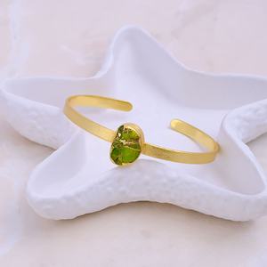 Anillo Abierto Ovalado de Latón Hecho a Mano con Jade Peridoto Mohave, Chapado en Oro, con Engaste de Bisel Moderno, Ajustable, Unisex, de Moda - Product Image 4