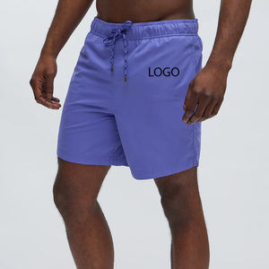 Tela transpirable que ofrece comodidad durante todo el día para clima cálido. Pantalones cortos para hombre para uso diario en verano. Diseño ligero para uso casual. - Product Image 1