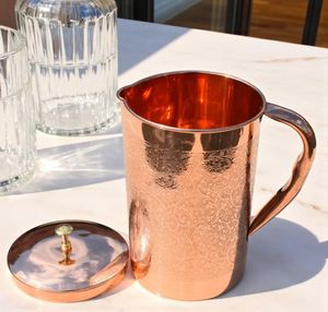 Ensemble de carafes en cuivre pour la présentation artistique sur le comptoir de cuisine, service d'eau, ensemble en métal avec verres, durable, réutilisable, pour le service à table - Product Image 2
