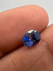 Zafiro Azul Real Natural AAA, Corte Ovalado, 1.25ct, 6.5x5.5x4mm, Facetado, Tratado Térmicamente, con Cambio de Color, Suelto, de Ceilán, para Joyería Personalizada - Product Image 4