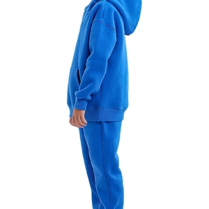 Conjuntos Deportivos Personalizados con Sudadera con Capucha, Ropa Deportiva de Alta Calidad, Cómodos Conjuntos Deportivos para Hombre, 100% Algodón - Product Image 6