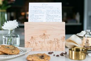 Caja de Recetas de Madera con Tarjetas de Recetas Opcionales y Separadores, Caja para Tarjetas de Recetas para Organizador de Cocina y Regalos de Despedida de Soltera - Product Image 6