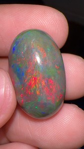 Opale d'Éthiopie noire naturelle de 21,00 carats, cabochon, multicolore, pierre précieuse lisse, pierre de naissance d'octobre - Product Image 1