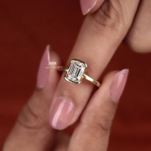 แหวนเพชรเม็ดเดี่ยวทรงสี่เหลี่ยมมุมฉากประดับมรกต ทอง 14K แหวนหมั้น แหวนแต่งงาน แหวนขอแต่งงาน ของขวัญสำหรับเธอ ขายส่งจากโรงงาน - Product Image 5