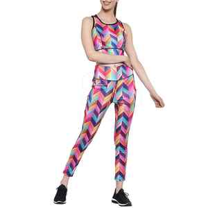Custom Design Yoga Set in Wholesale Price Quick Dry Yoga Set Workout Best Material All Over Sublimation Printed Fitness Yoga Set - Product Image 3