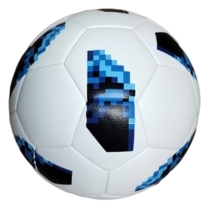 Ballon de football en cuir PU OEM léger, pour entraînement et match, matériau durable, logo personnalisé disponible, vente en gros en vrac directement de l'usine - Product Image 4