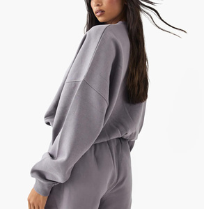 Sudadera Oversize de Mujer con Cuello Redondo y Hombros Caídos, 100% Algodón, Tejido de Felpa, Color Gris Sólido, para Otoño - Product Image 2