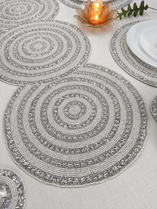 Sets de table perlés faits main de qualité supérieure, broderie complexe, accessoires de table pour la décoration de maison de luxe, événements de mariage et fêtes - Product Image 4