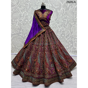 Collections de velours de vêtements de mariée indiens pour la mariée avec le travail de Zarkhan par Fabzone - Product Image 1