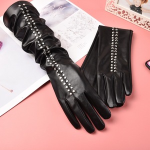 Guantes Largos de Seguridad Clásicos para Mujer, de Cuero PU, con Dedos Completos, con Tachuelas, Táctiles, Térmicos, Ecológicos, para Invierno, Viajes y Actividades al Aire Libre - Product Image 5