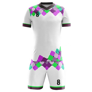 Ensembles d'uniformes de football personnalisés unisexes pour jeunes et adultes, méthode d'impression sérigraphique, nom du club, style short, ensemble maillot de foot - Product Image 3
