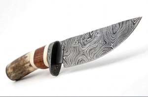 Cuchillo utilitario de acero de Damasco hecho a mano con mango de cuerno de ciervo y madera, herramienta especializada para preparación - Product Image 4