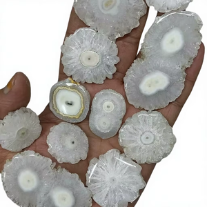 Cabochons de quartz solaire 100% naturels de qualité supérieure, formes et tailles variées, pierres de guérison pour la fabrication de bijoux DIY, vente en gros directe usine - Product Image 3