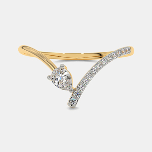 Bague de fiançailles ovale en diamant en or jaune au style romantique pour femme - Product Image 1