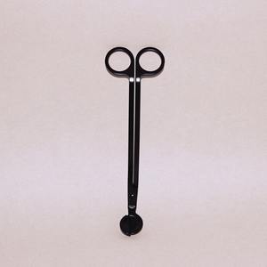 Recortador de Mechas de Velas Moderno y de Lujo, Accesorio de Alta Calidad en Acero Inoxidable para el Cuidado de Velas, con Corte Suave y Largo Alcance - Product Image 6