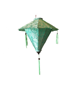 Farol de seda versátil de Vietnam para iluminación de dormitorios de hoteles boutique, decoración elegante para entradas de restaurantes con marcos de madera de bambú - Product Image 3