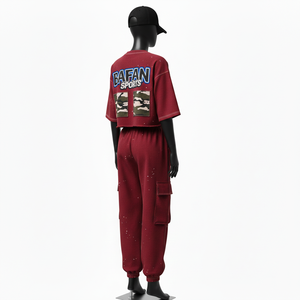 Conjunto de camiseta corta y pantalones para mujer, algodón de alta calidad, tejido polar de 300GSM, cálido y suave, con logotipo bordado y estampado. Conjuntos para mujer. - Product Image 5