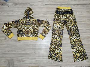 Sudadera con Capucha para Mujer, Diseño de Leopardo Sublimado, Ligera, Ecológica, Transpirable, de Algodón French Terry, con Bordado y Lavado Ácido - Product Image 6