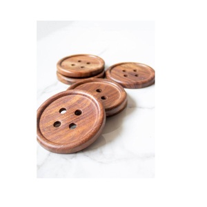 แผ่นรองแก้วไม้แบบเรียบสำหรับบ้านและร้านอาหาร - Product Image 1