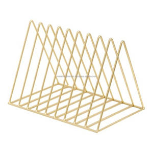 Estantes triangulares de hierro para libros, estantería de almacenamiento de escritorio, caja de almacenamiento para revistas, con gran atracción - Product Image 2